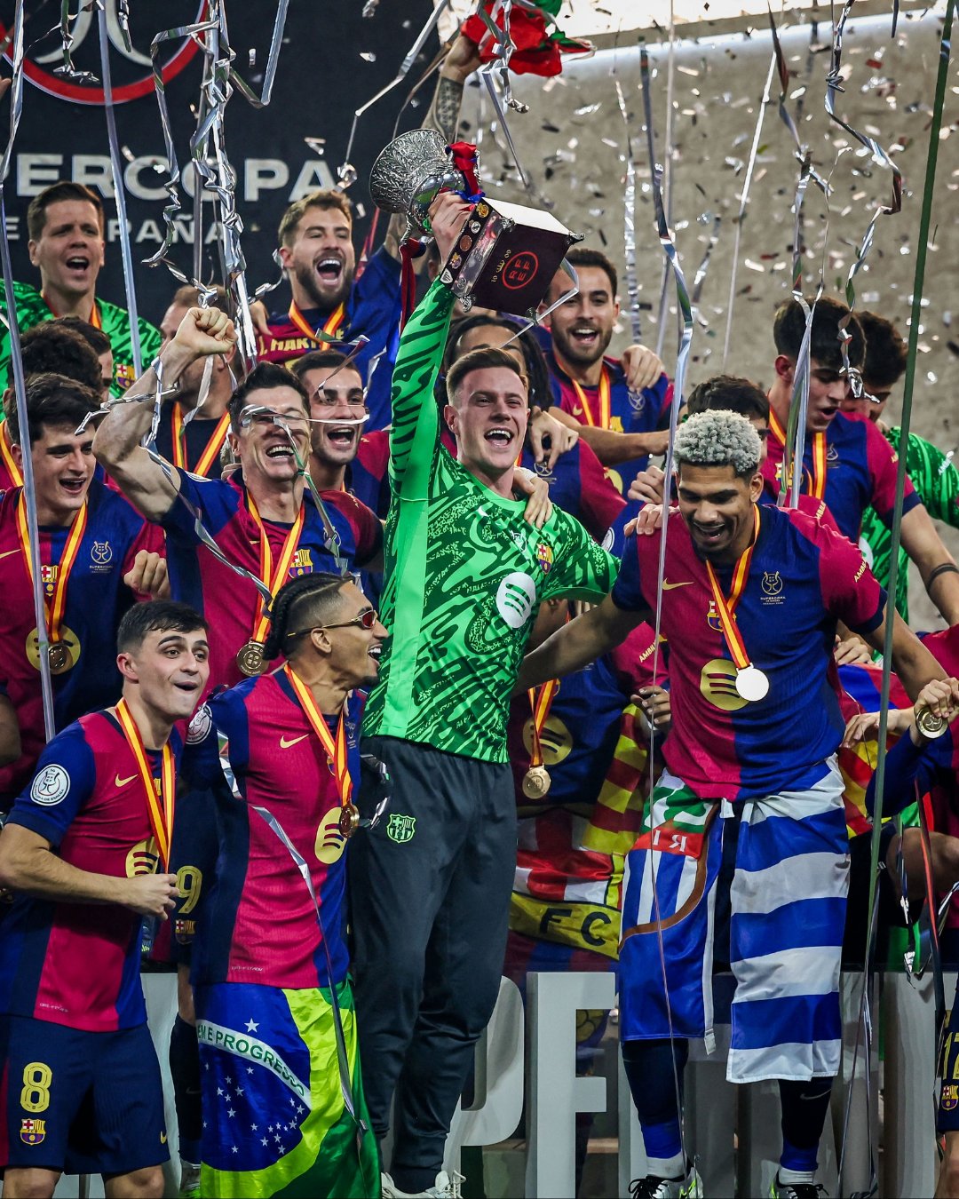 一场经典之战！美洲杯点燃球迷热情的简单介绍