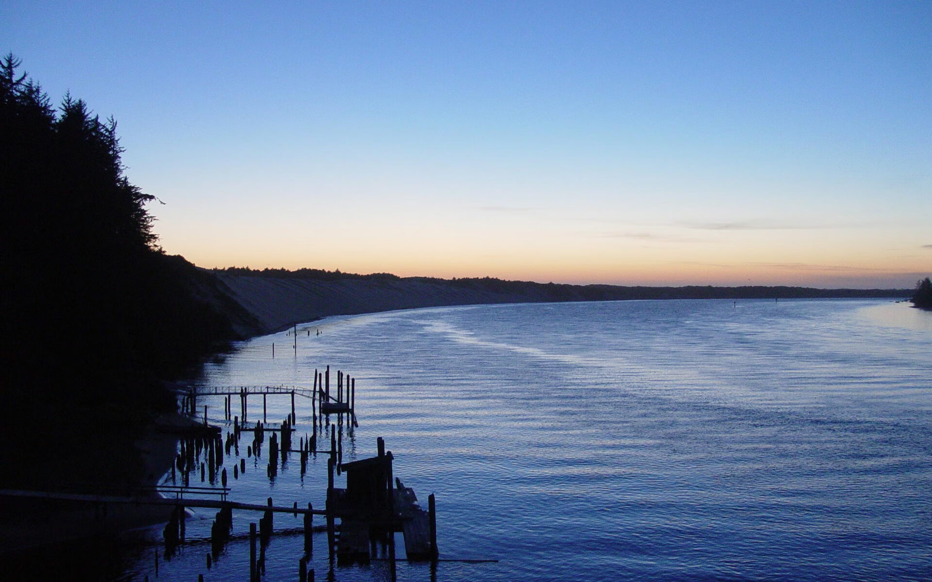 厄德高定义之夜，那记比时间走得更慢的助攻，让挪威重新成为足球选项