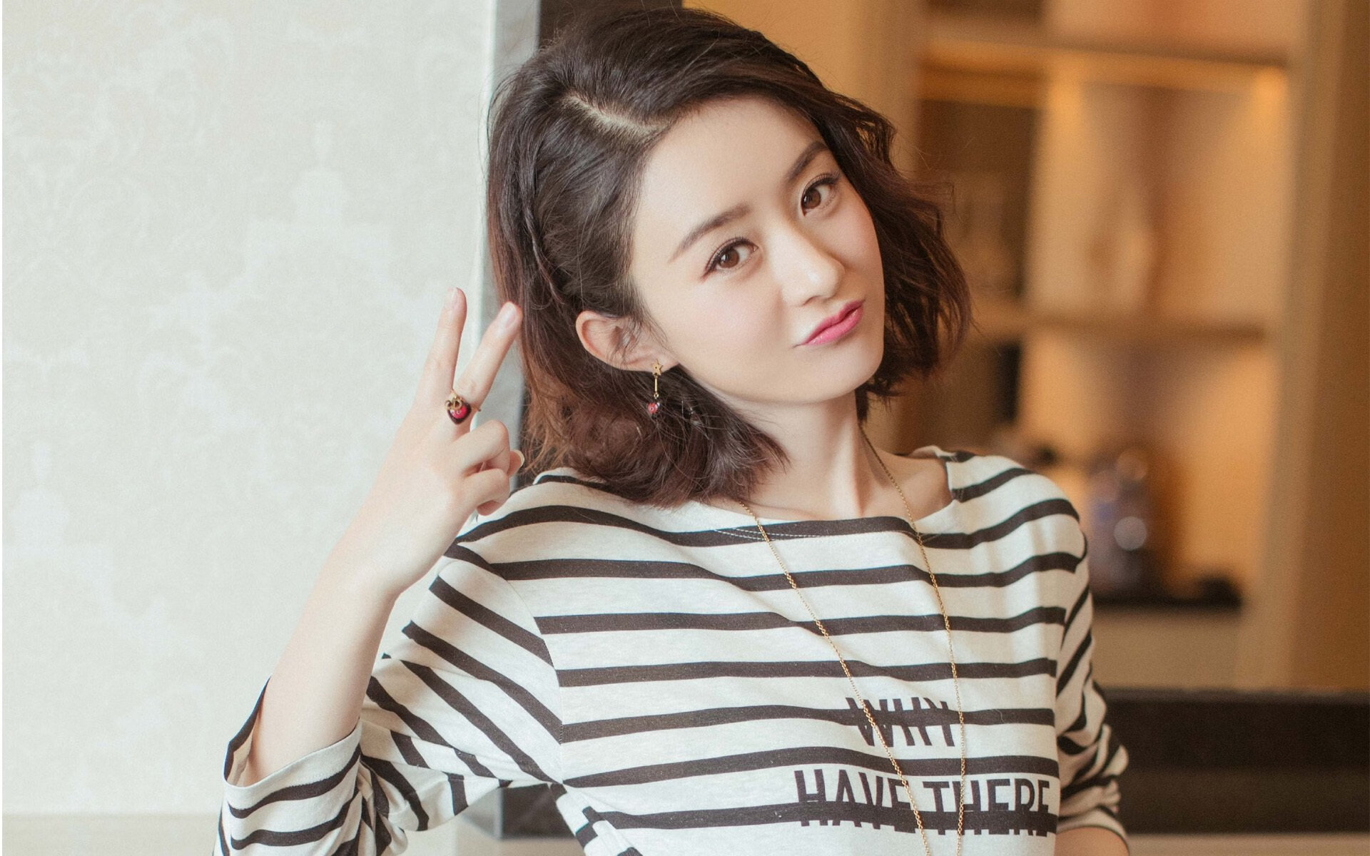 F1新赛季揭幕战之夜，恩比德抢跑杆位令悬念提前退赛